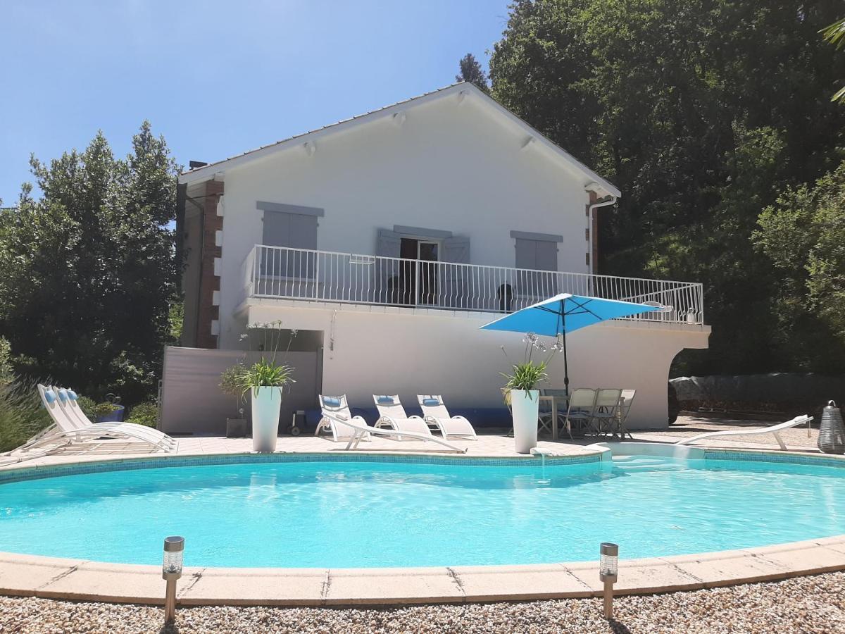 Bed and Breakfast La Gariere Lafrancaise Екстер'єр фото