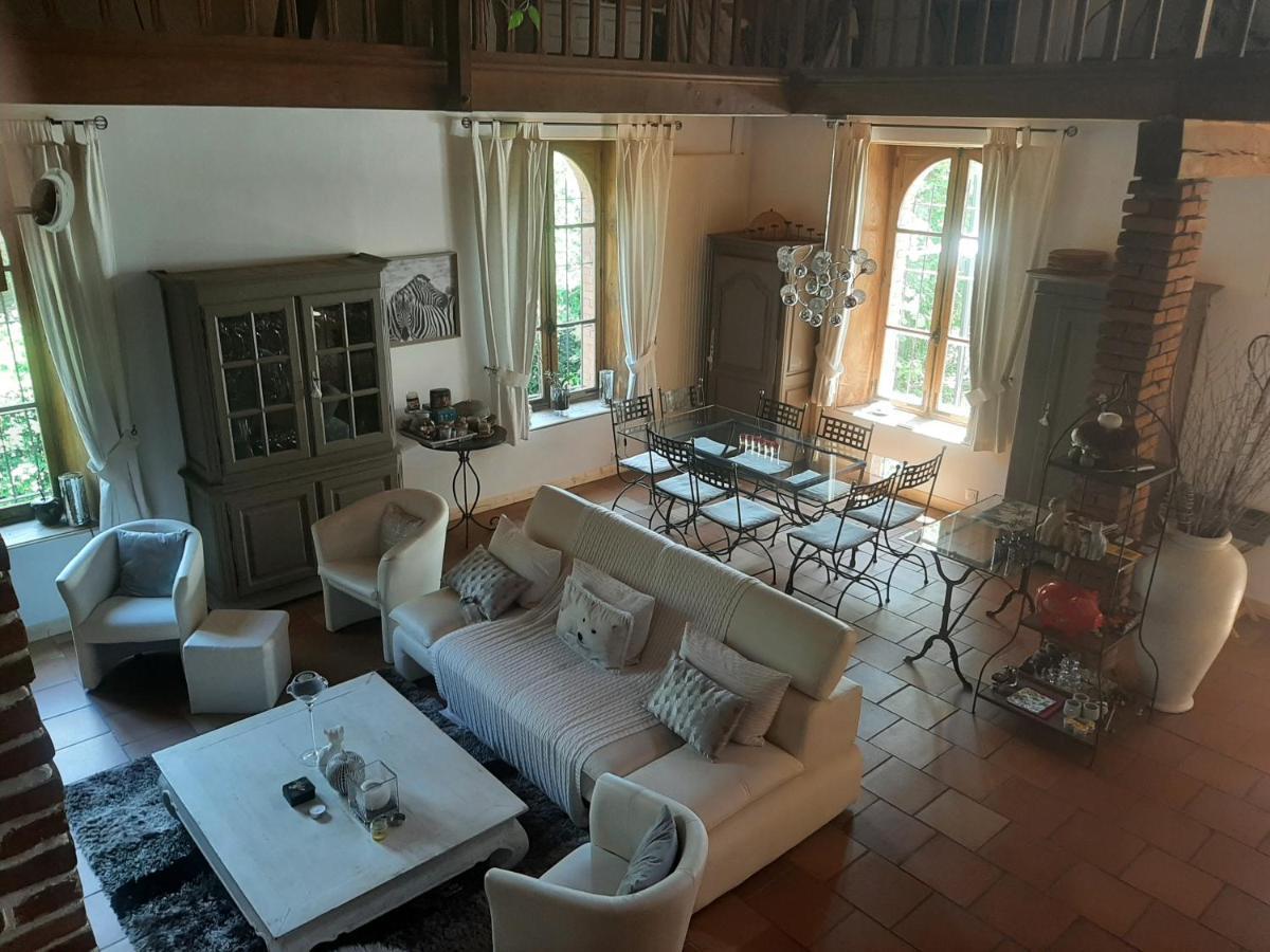 Bed and Breakfast La Gariere Lafrancaise Екстер'єр фото